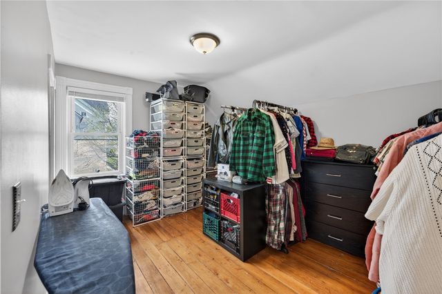 256 Vermont Avenue, Providence, RI 02905