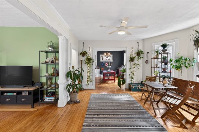 256 Vermont Avenue, Providence, RI 02905