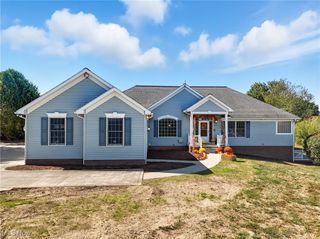 3094 Briarwood Drive, Wooster, OH 44691