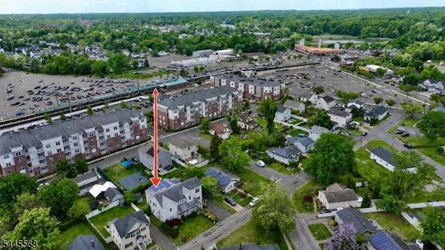 14 Dolan Ave, Aberdeen Twp., NJ 07747