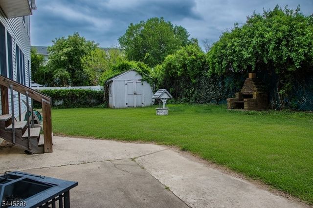 14 Dolan Ave, Aberdeen Twp., NJ 07747