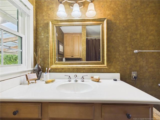 3602 Lakeshore Drive, Hope Mills, NC 28348
