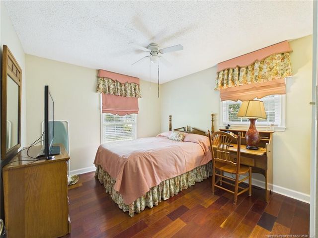 3602 Lakeshore Drive, Hope Mills, NC 28348