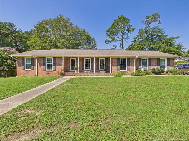 3602 Lakeshore Drive, Hope Mills, NC 28348