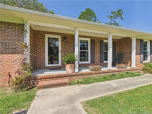 3602 Lakeshore Drive, Hope Mills, NC 28348