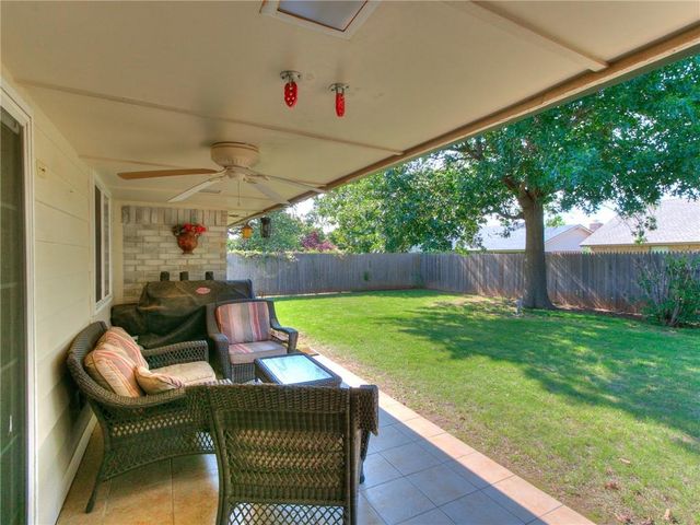 3109 Greenwood Court, Norman, OK 73072