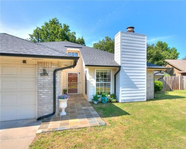 3109 Greenwood Court, Norman, OK 73072