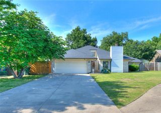 3109 Greenwood Court, Norman, OK 73072