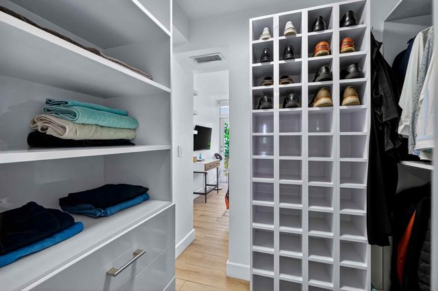 1124 Seminole Drive 4b, Fort Lauderdale, FL 33304