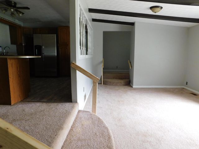 823 Hidden Acres Drive, Bedford, IN 47421