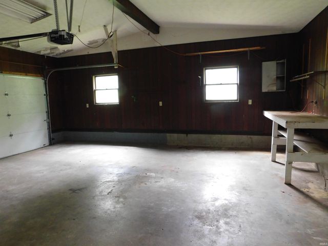 823 Hidden Acres Drive, Bedford, IN 47421