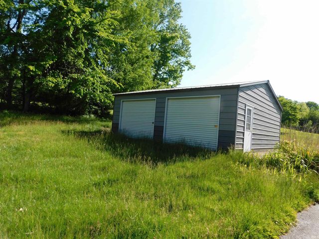 823 Hidden Acres Drive, Bedford, IN 47421