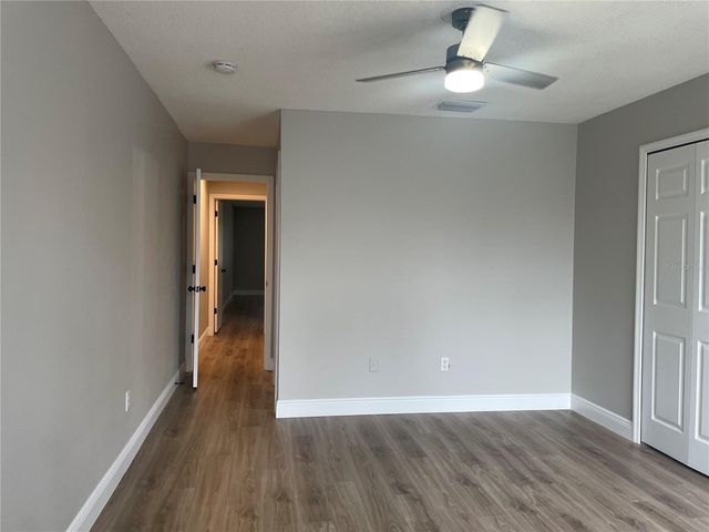 2031 FLUORSHIRE DR, Brandon, FL 33511