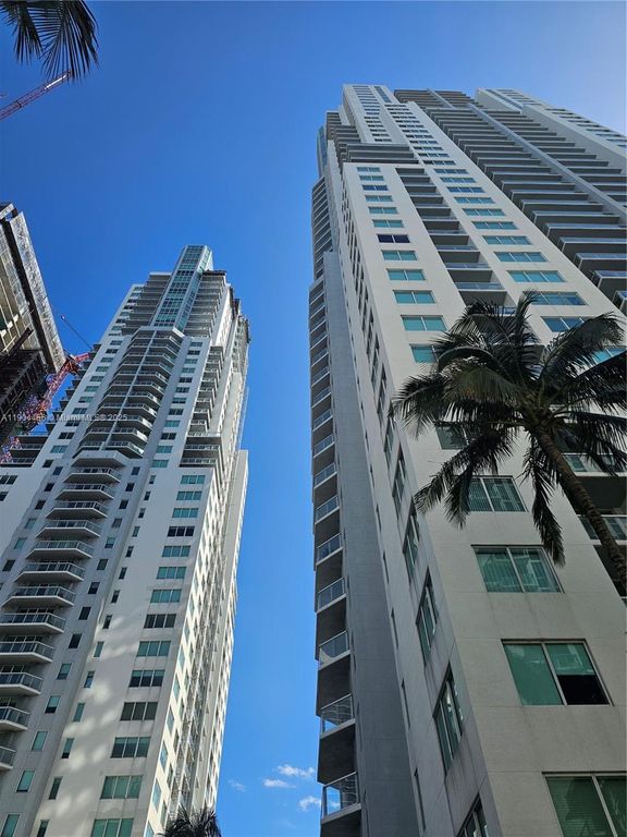 244 Biscayne Blvd 308, Miami, FL 33132