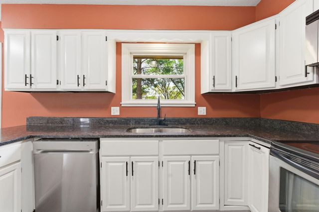 900 Green Street, Hudson, WI 54016