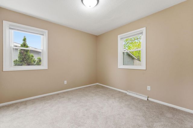 900 Green Street, Hudson, WI 54016