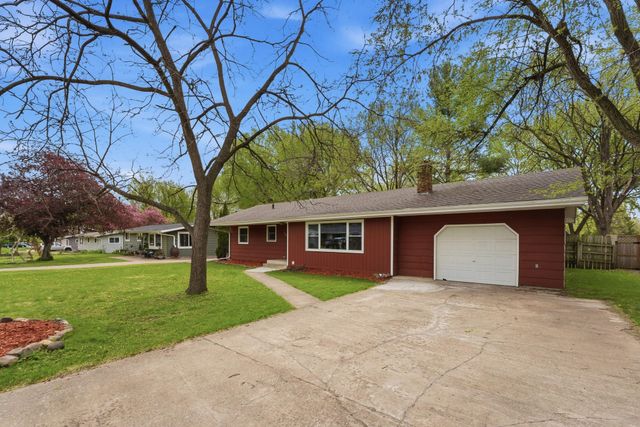900 Green Street, Hudson, WI 54016