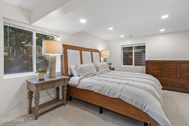 8028 Springshire Drive, Park City, UT 84098
