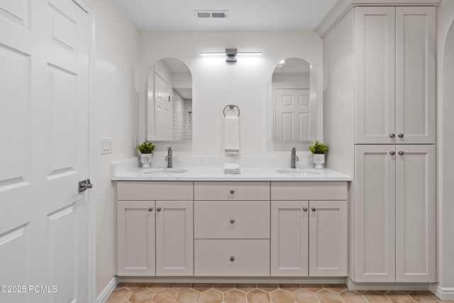 8028 Springshire Drive, Park City, UT 84098