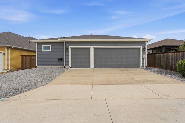 8713 Homestead Boulevard, Rowlett, TX 75089