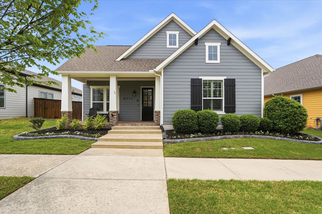 8713 Homestead Boulevard, Rowlett, TX 75089