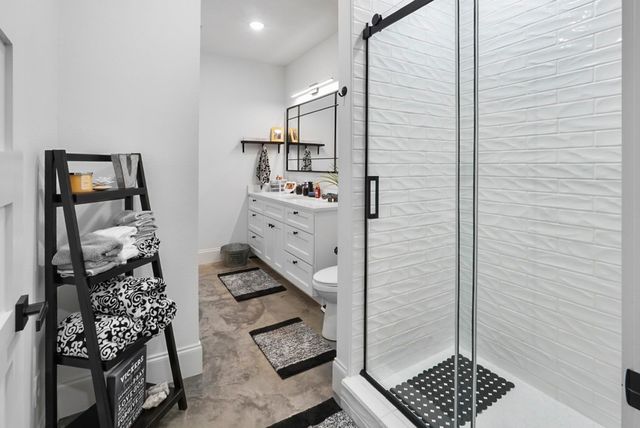 5795 Iron Mountain Road, Mountain View, AR 72560