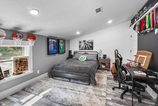 5795 Iron Mountain Road, Mountain View, AR 72560