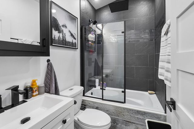 5795 Iron Mountain Road, Mountain View, AR 72560