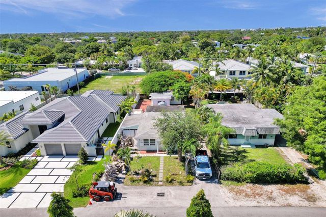 325 NE 21st Street, Wilton Manors, FL 33305