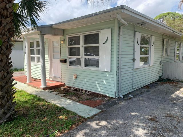325 NE 21st Street, Wilton Manors, FL 33305