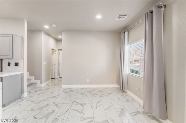 5513 High Wager Way 103, Las Vegas, NV 89122