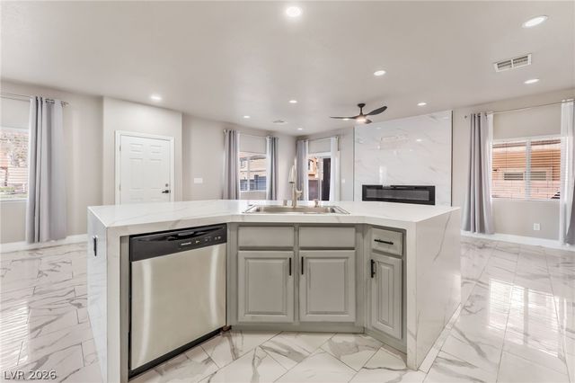 5513 High Wager Way 103, Las Vegas, NV 89122