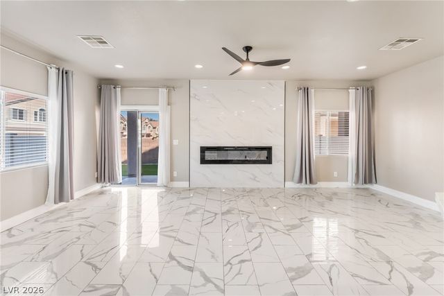 5513 High Wager Way 103, Las Vegas, NV 89122