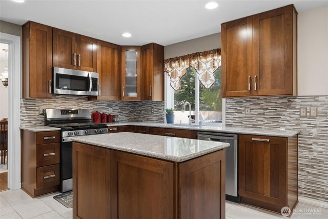 11949 Mayfair Avenue SW, Port Orchard, WA 98367