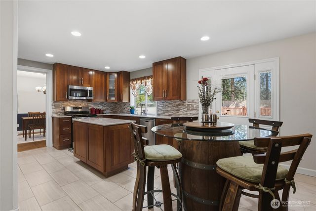 11949 Mayfair Avenue SW, Port Orchard, WA 98367