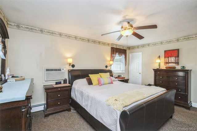 6 Palfrey Street, Stony Brook, NY 11790