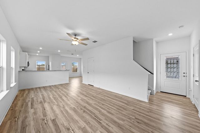 14709 Wahlbergs WAY, Elgin, TX 78621