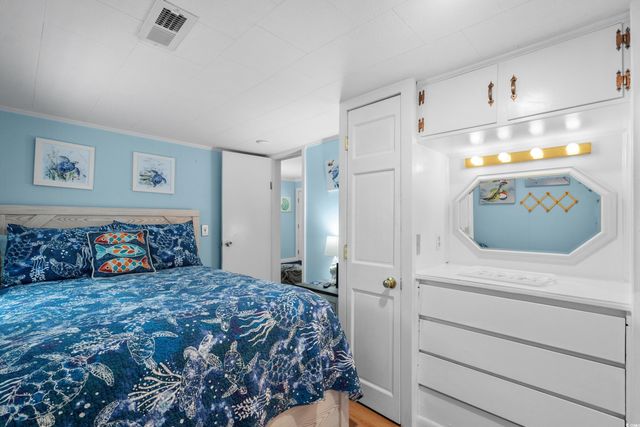 6001 - 1805 S Kings Hwy., Myrtle Beach, SC 29575