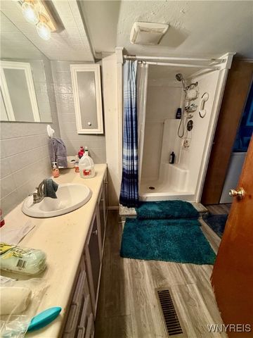 6587 Albion Road, Oakfield, NY 14125