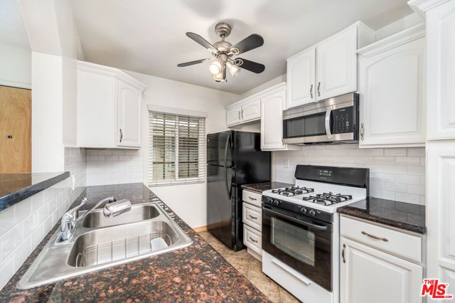 1937 S Shenandoah Street 8, Los Angeles, CA 90034