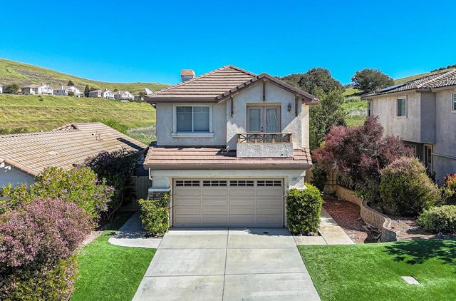 27312 Bavella Way, Salinas, CA 93908