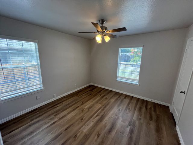 10638 Newcombe Drive, Dallas, TX 75228