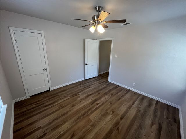 10638 Newcombe Drive, Dallas, TX 75228