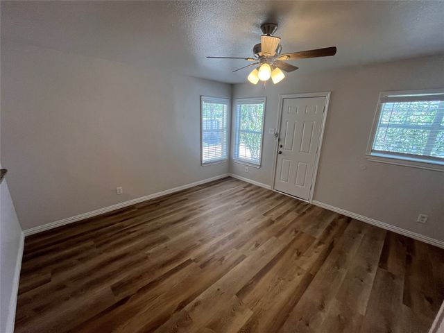 10638 Newcombe Drive, Dallas, TX 75228