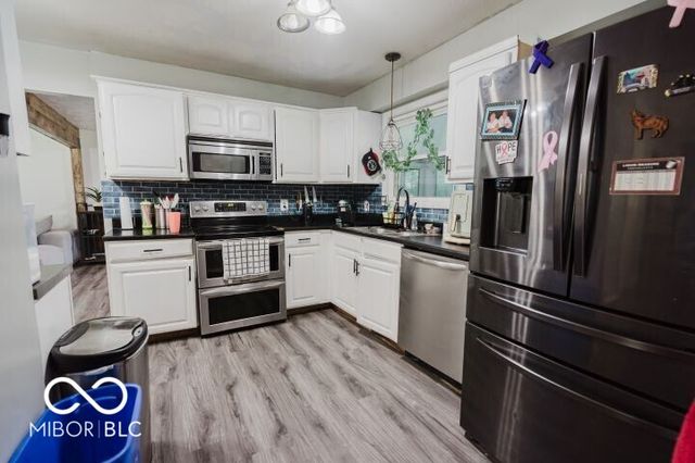 2213 W Audubon Drive, Muncie, IN 47304