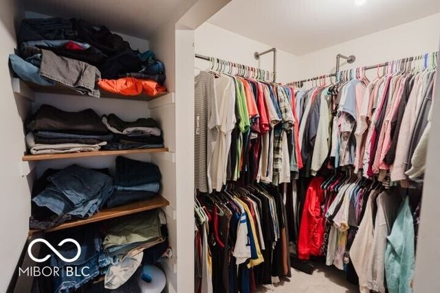 2213 W Audubon Drive, Muncie, IN 47304