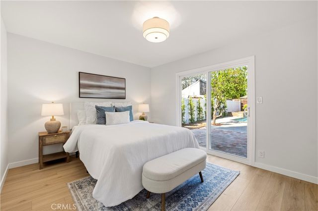 8923 Etiwanda, Northridge, CA 91325