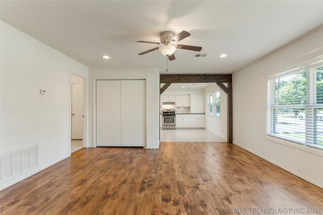 7913 E 129th Street, Bixby, OK 74008