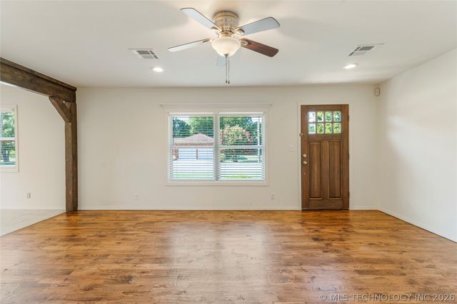 7913 E 129th Street, Bixby, OK 74008