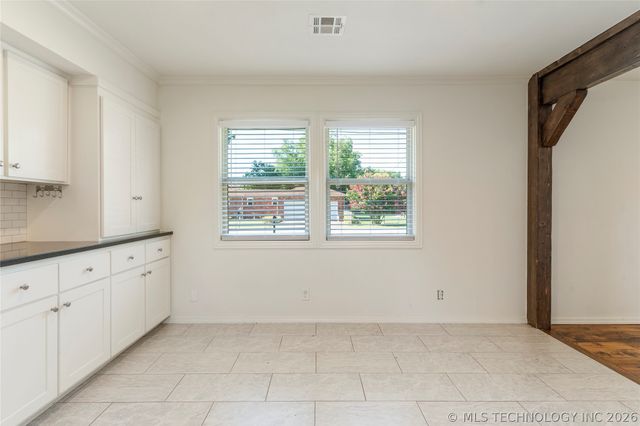 7913 E 129th Street, Bixby, OK 74008